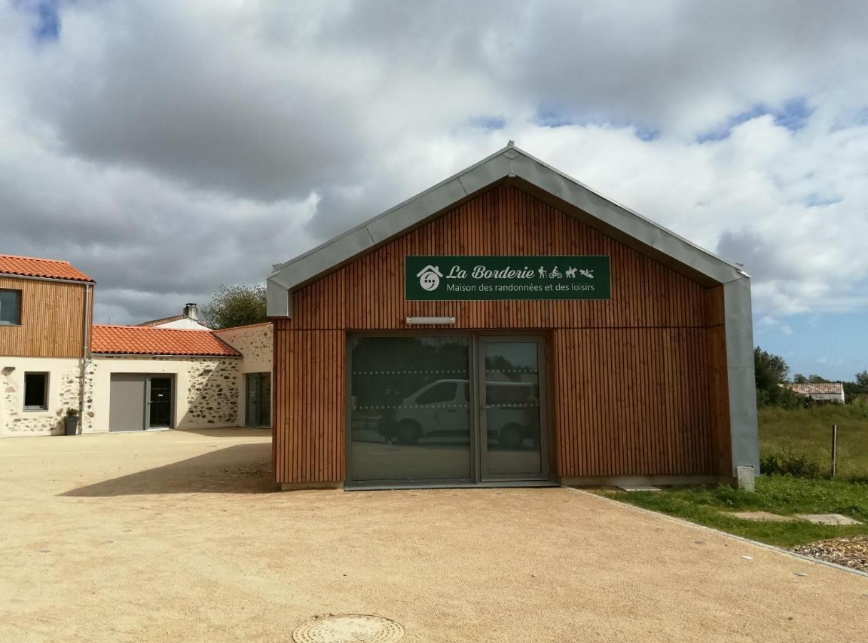 La Borderie - Maison Des Randonnees - Gite Etape - Gite De Groupe Vairé Eksteriør bilde