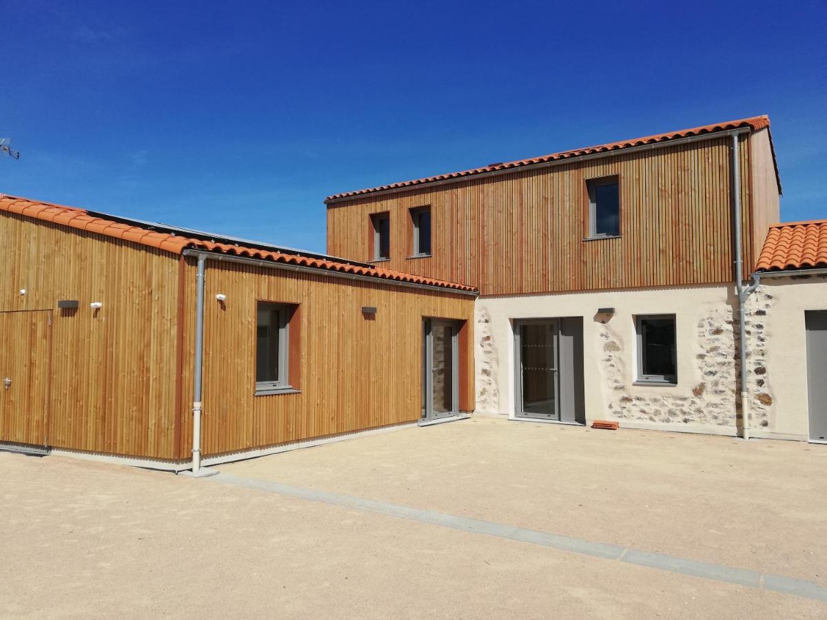 La Borderie - Maison Des Randonnees - Gite Etape - Gite De Groupe Vairé Eksteriør bilde