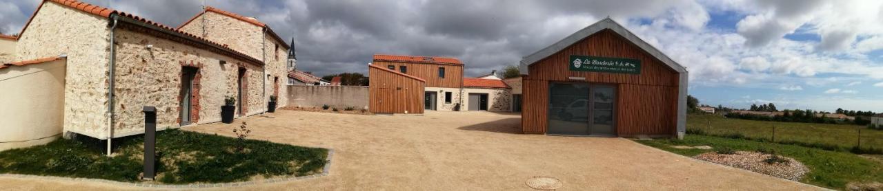 La Borderie - Maison Des Randonnees - Gite Etape - Gite De Groupe Vairé Rom bilde